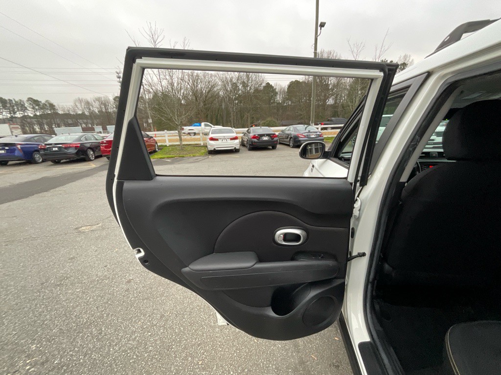 2015 Kia Soul Image 41