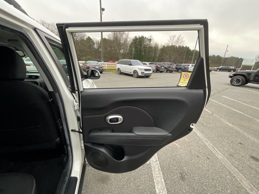 2015 Kia Soul Image 43