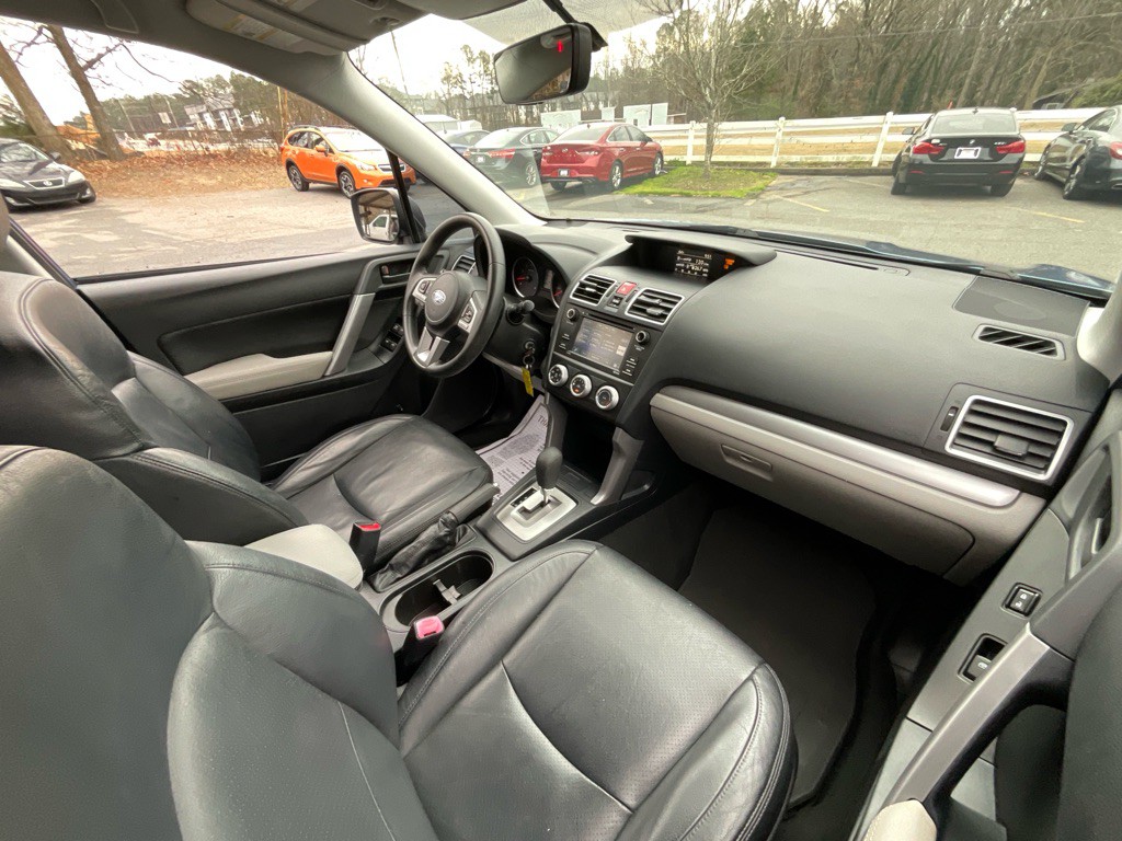 2018 Subaru Forester Image 18