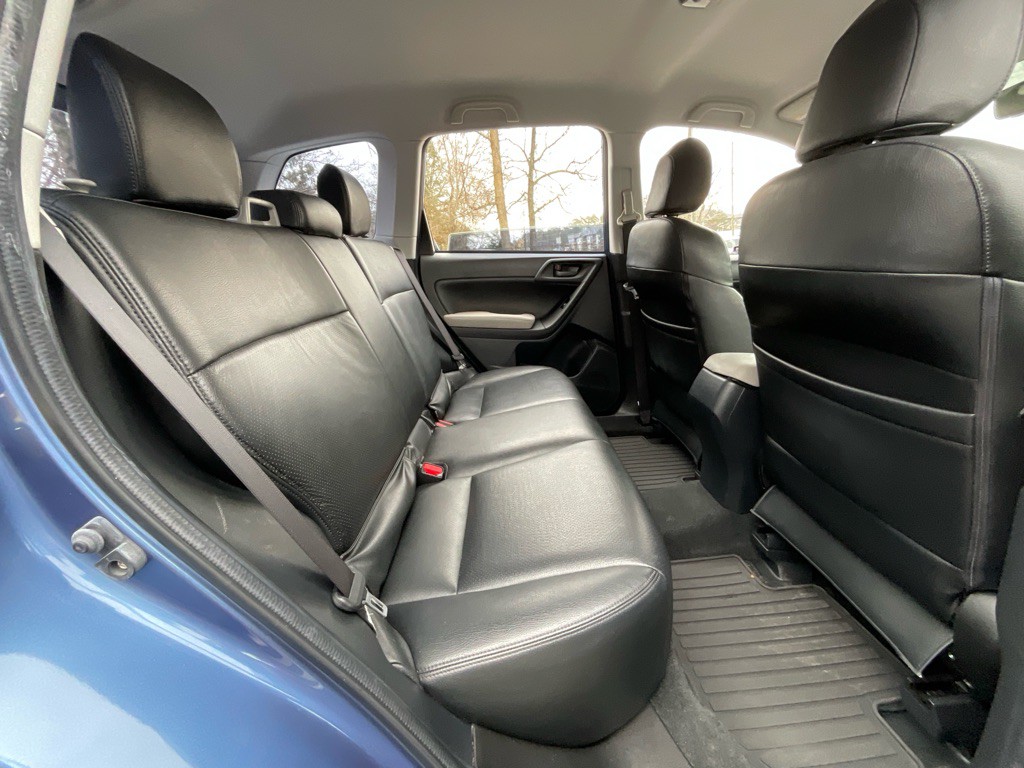 2018 Subaru Forester Image 30
