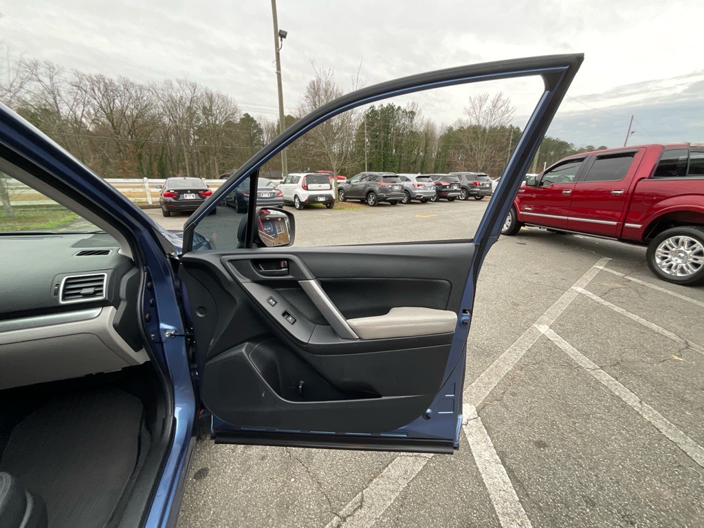 2018 Subaru Forester Image 42