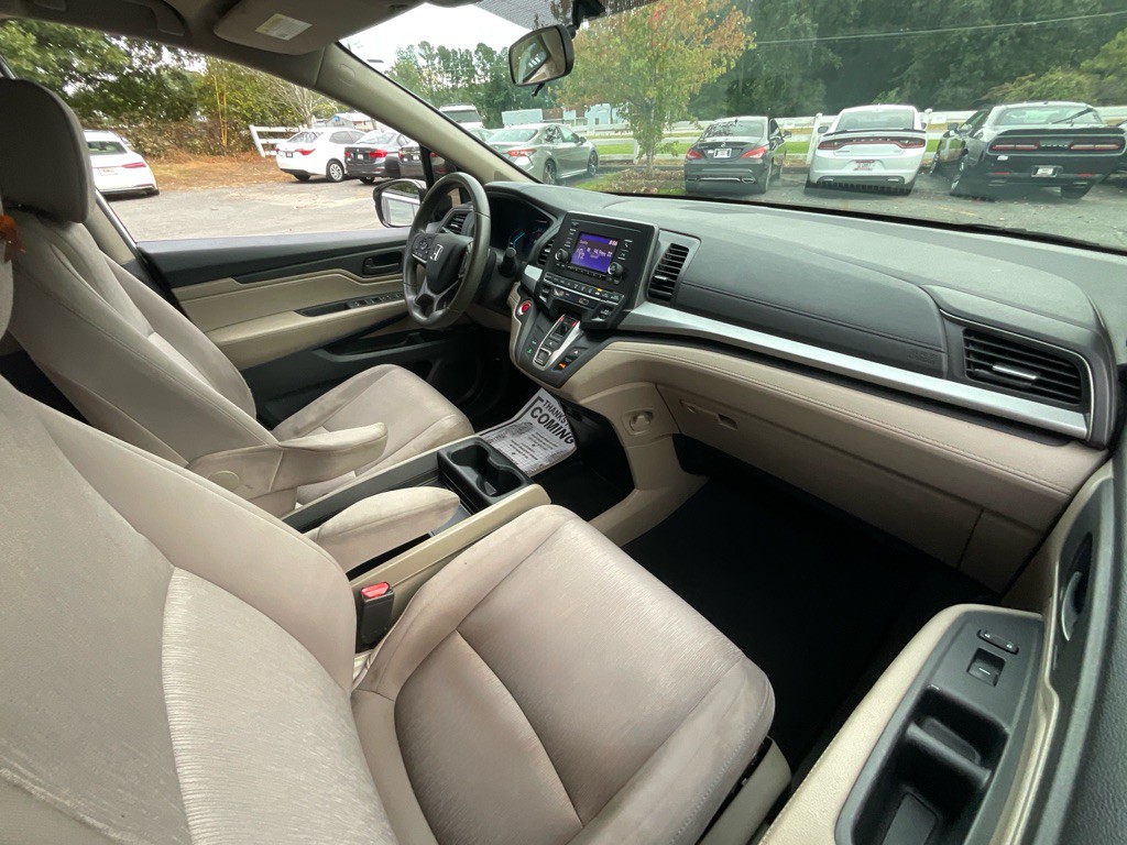 2018 Honda Odyssey Image 17