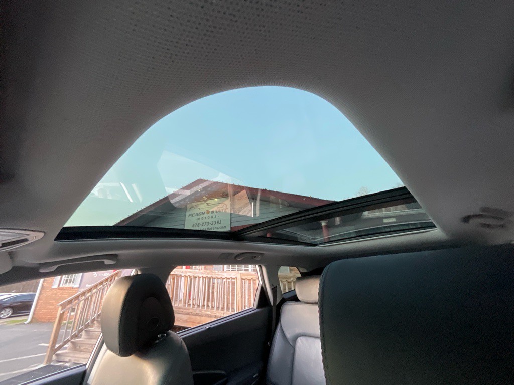 2017 Hyundai Santa Fe Image 28