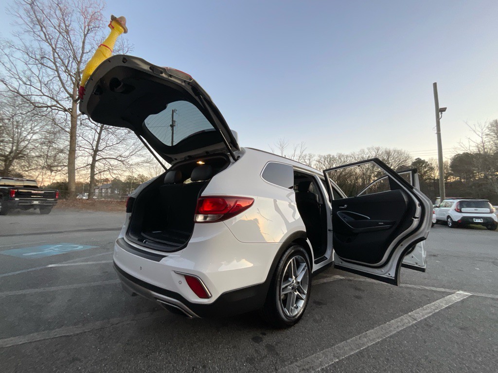 2017 Hyundai Santa Fe Image 37