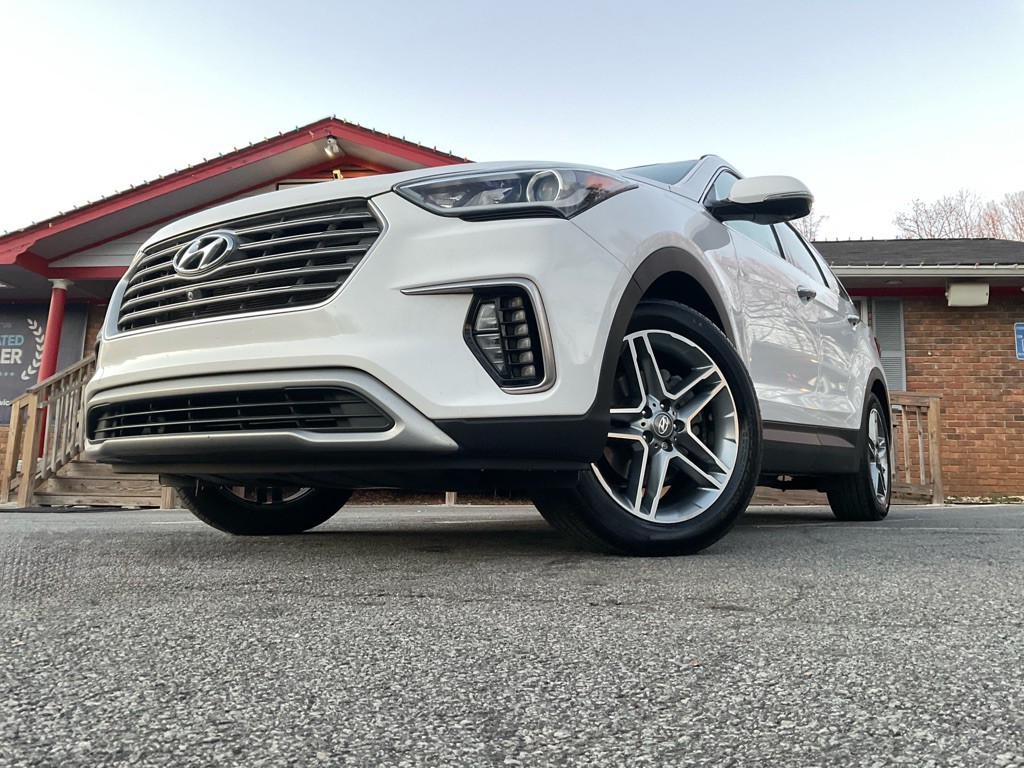 2017 Hyundai Santa Fe Image 48