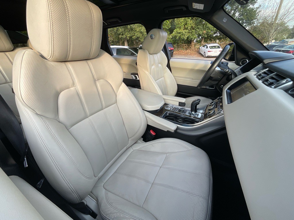 2017 Land Rover Range Rover Sport Image 19