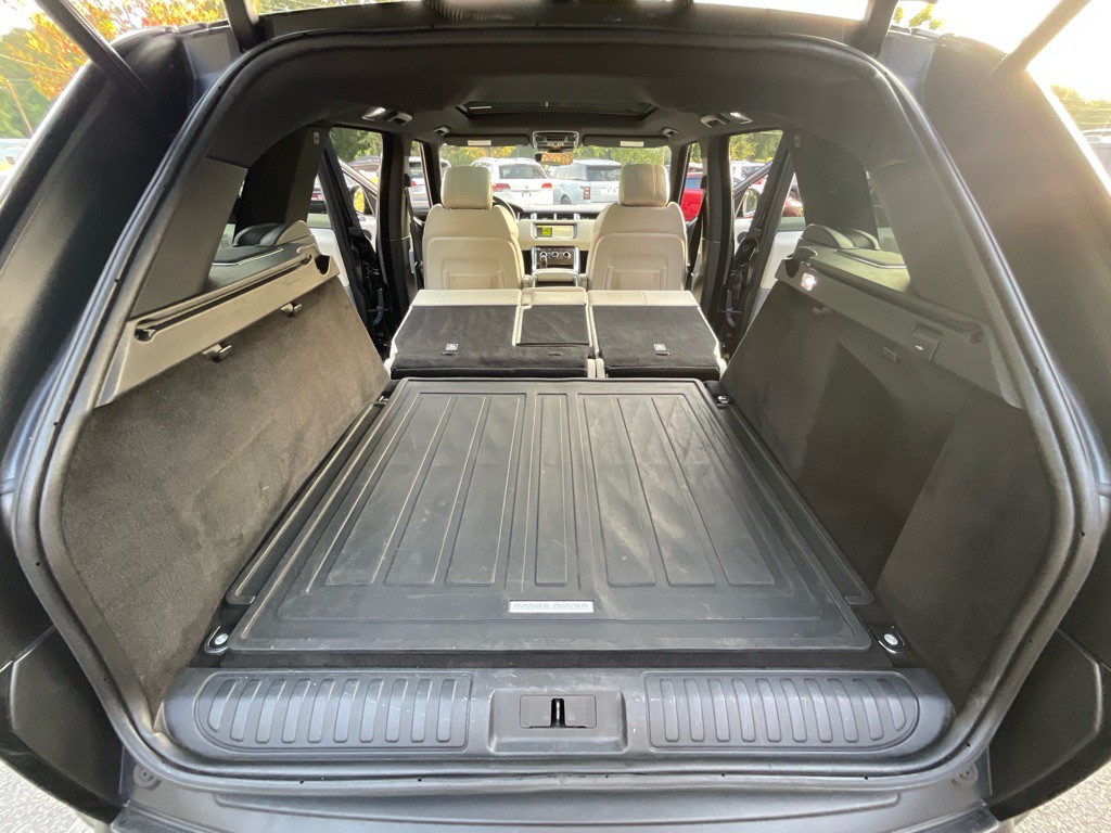 2017 Land Rover Range Rover Sport Image 40