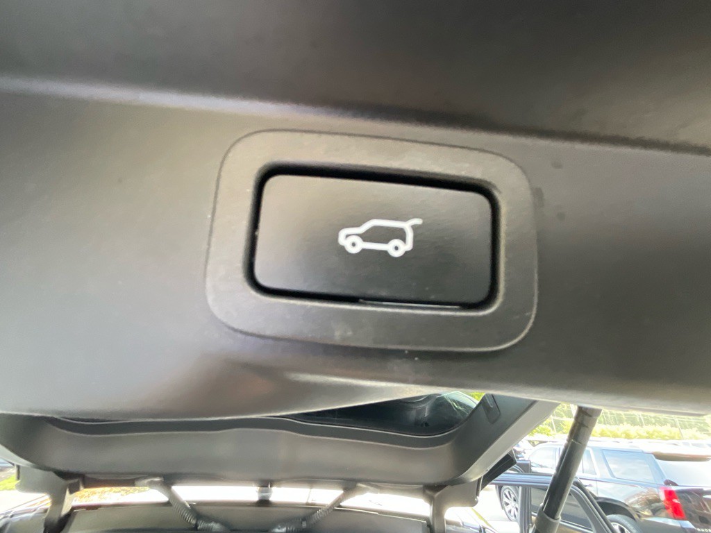 2017 Land Rover Range Rover Sport Image 41