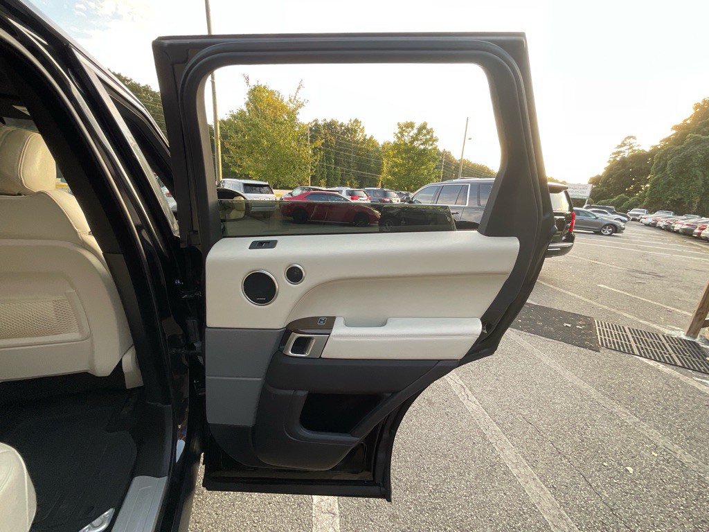 2017 Land Rover Range Rover Sport Image 48