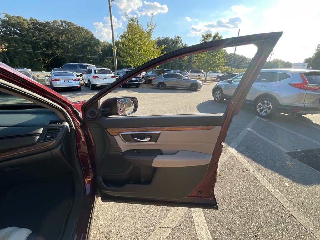 2017 Honda CR-V Image 46