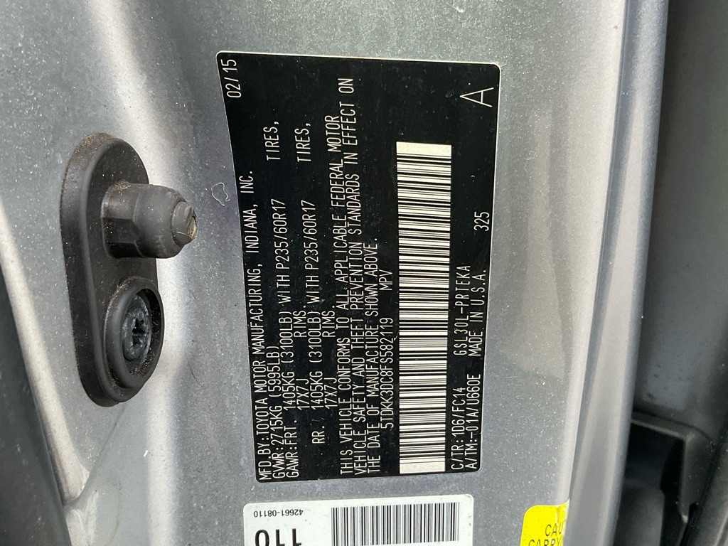 2015 Toyota Sienna Image 45