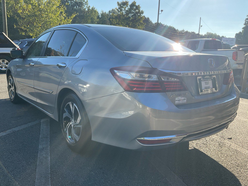 2017 Honda Accord Image 7