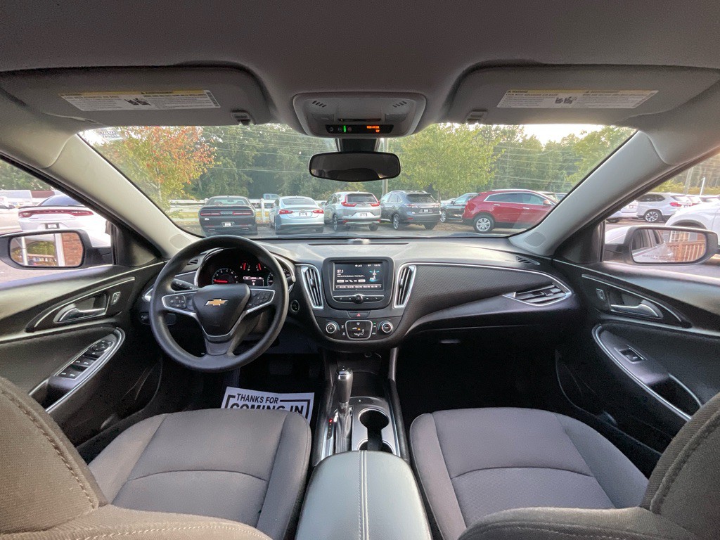 2018 Chevrolet Malibu Image 20