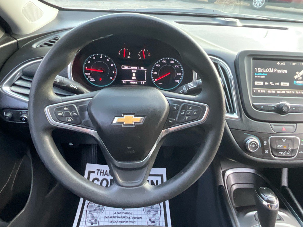 2018 Chevrolet Malibu Image 23