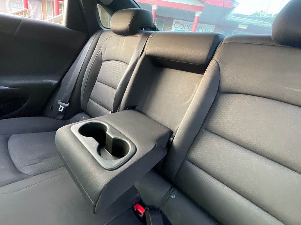 2018 Chevrolet Malibu Image 33