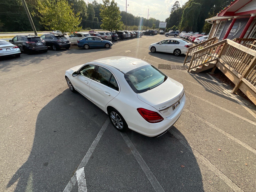 2015 Mercedes-Benz C-Class Image 11