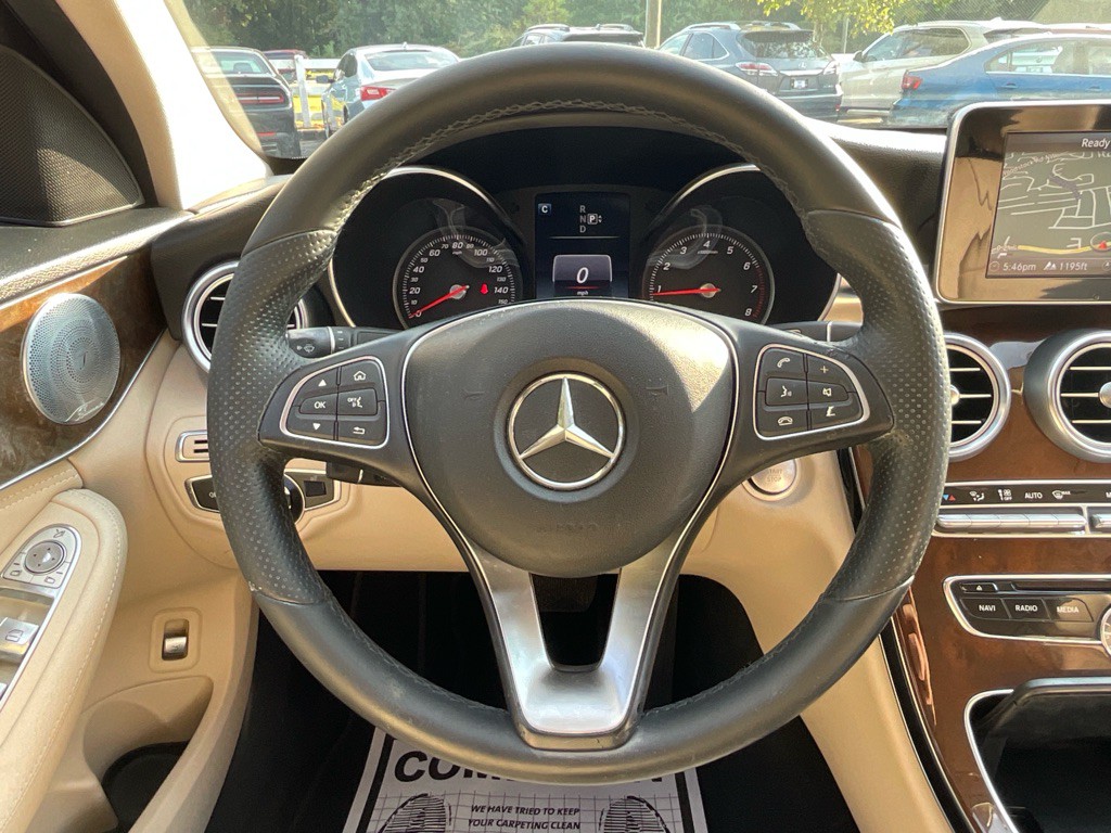 2015 Mercedes-Benz C-Class Image 22