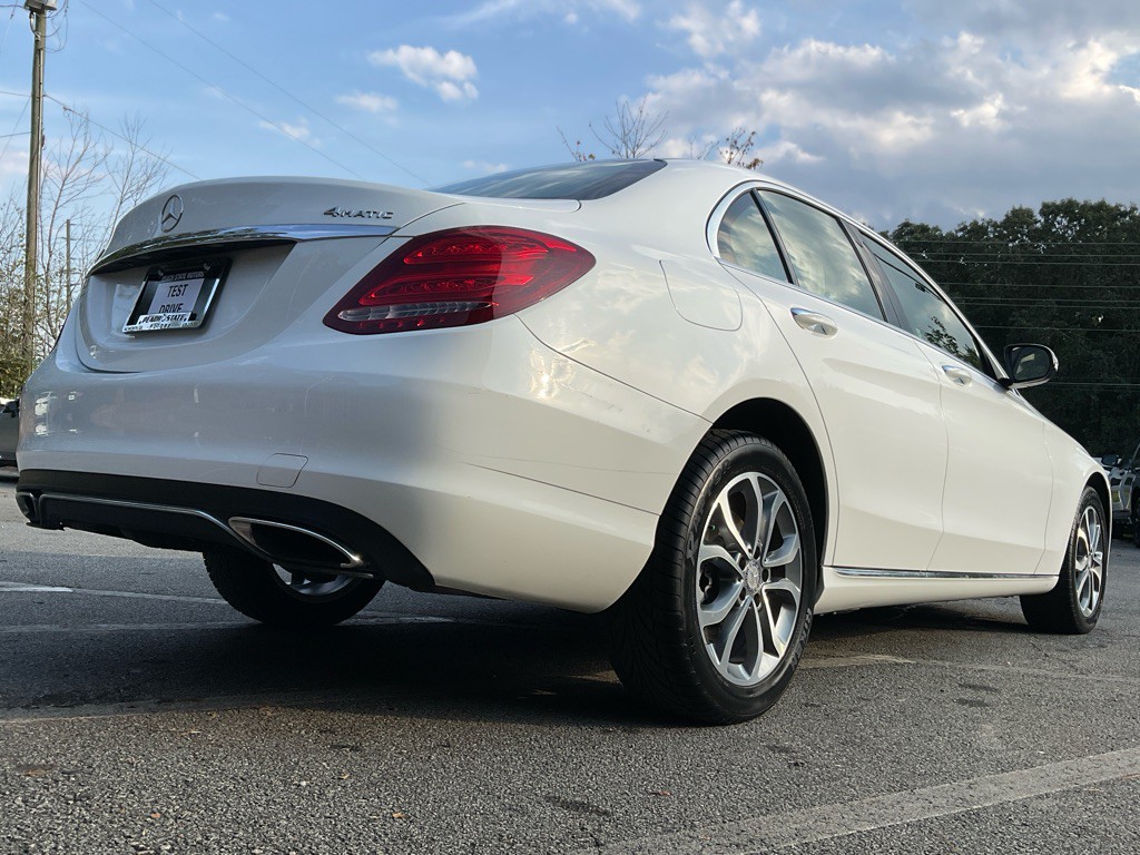 2015 Mercedes-Benz C-Class Image 42