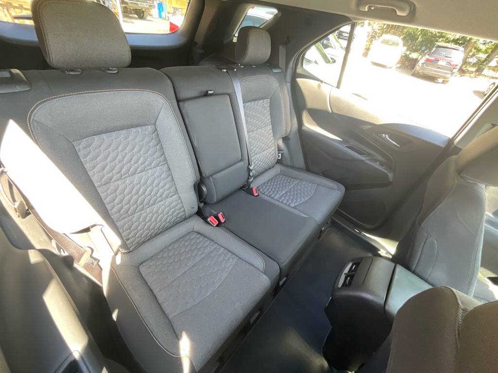 2018 Chevrolet Equinox Image 32