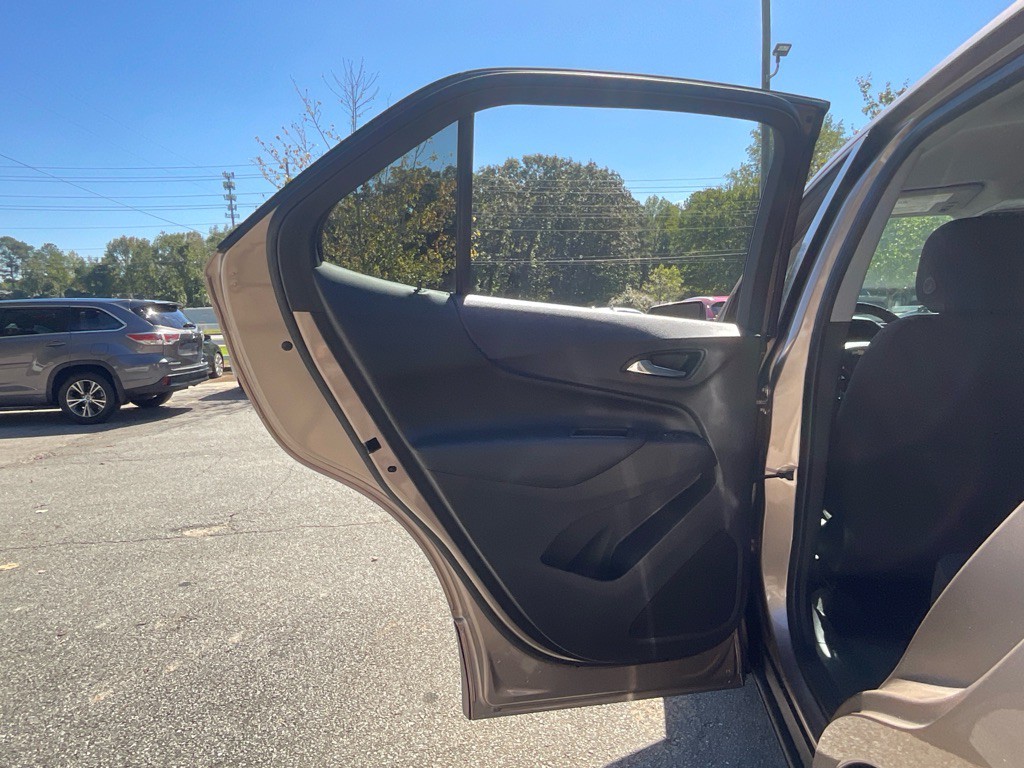 2018 Chevrolet Equinox Image 40