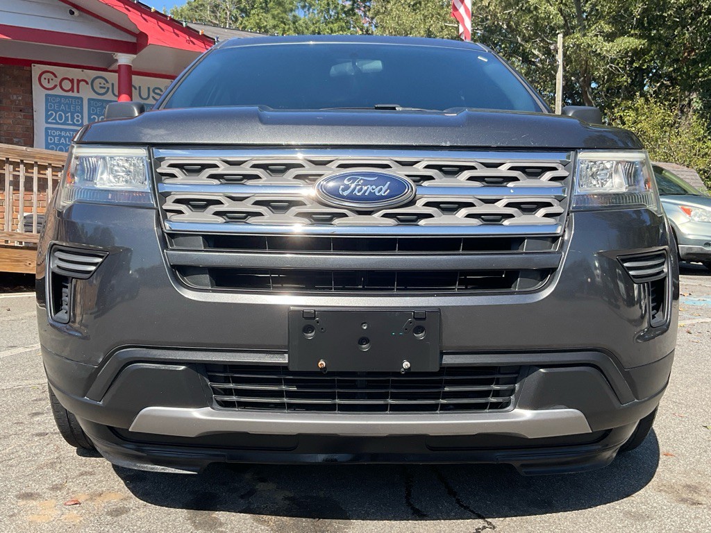 2018 Ford Explorer Image 2