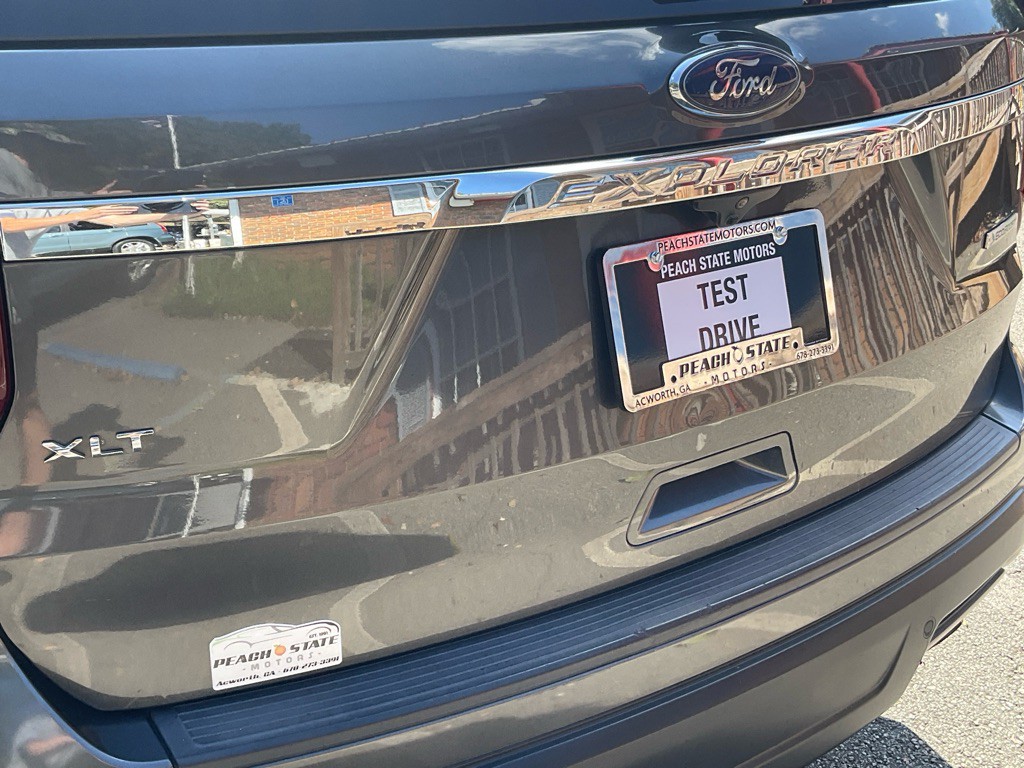 2018 Ford Explorer Image 9