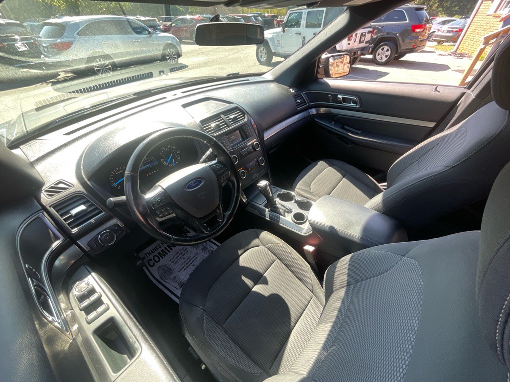 2018 Ford Explorer Image 15