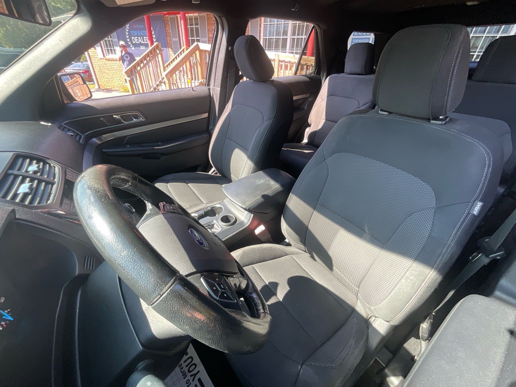 2018 Ford Explorer Image 16