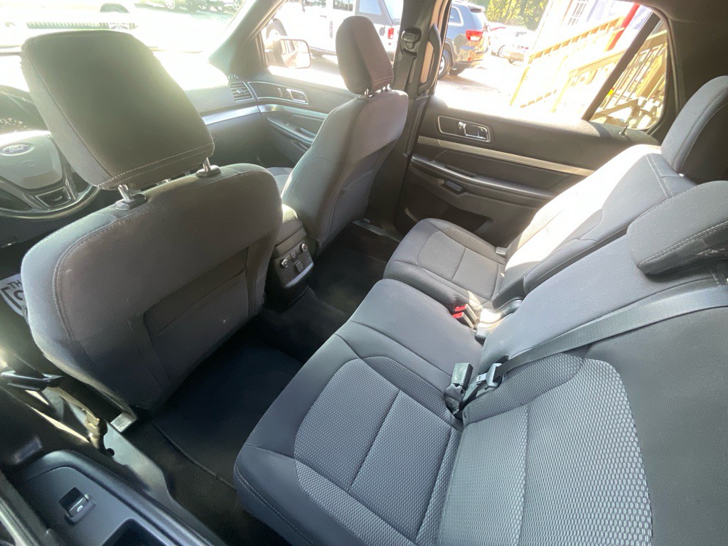 2018 Ford Explorer Image 28