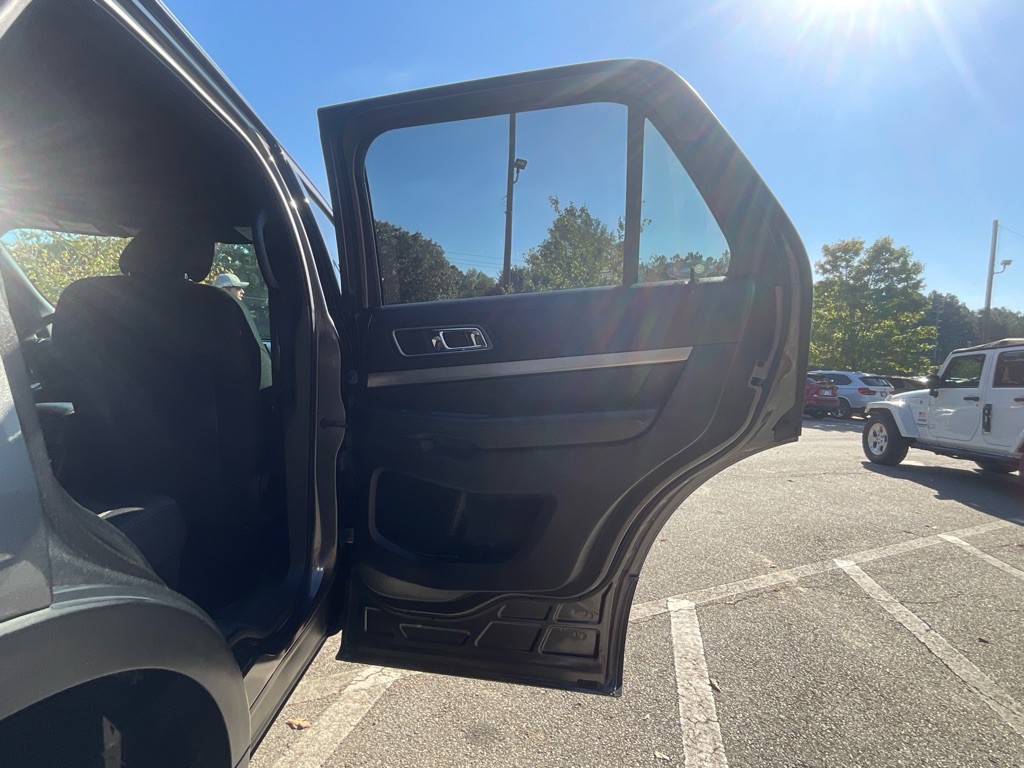 2018 Ford Explorer Image 40