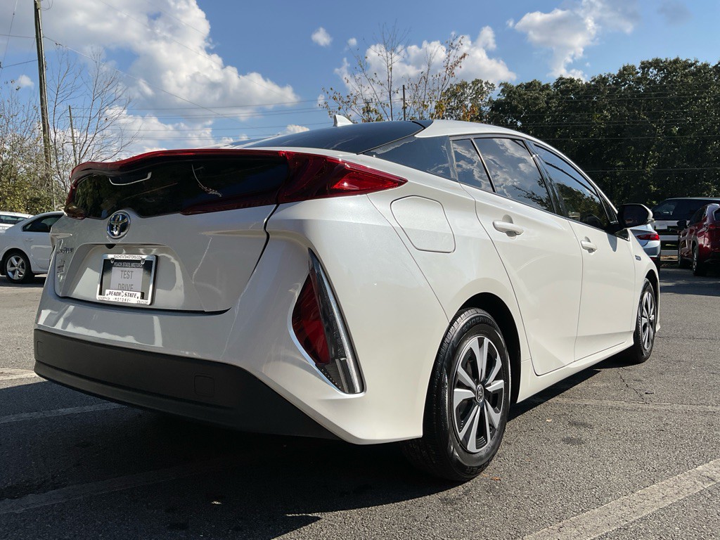 2018 Toyota Prius Image 5