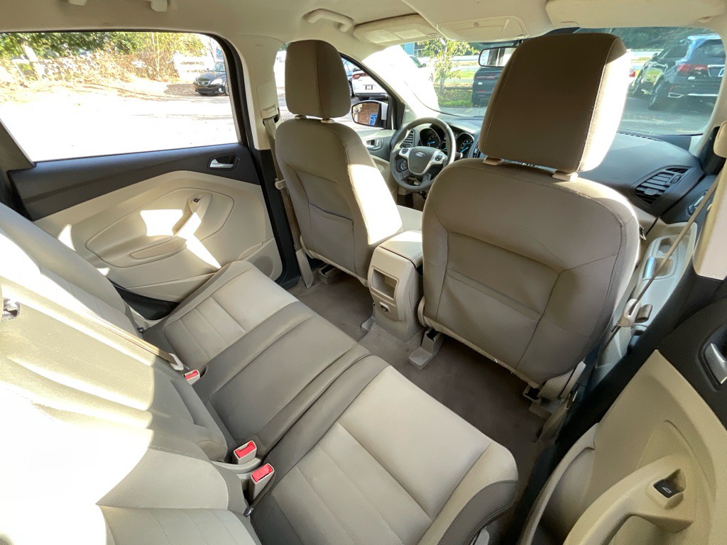 2016 Ford Escape Image 29