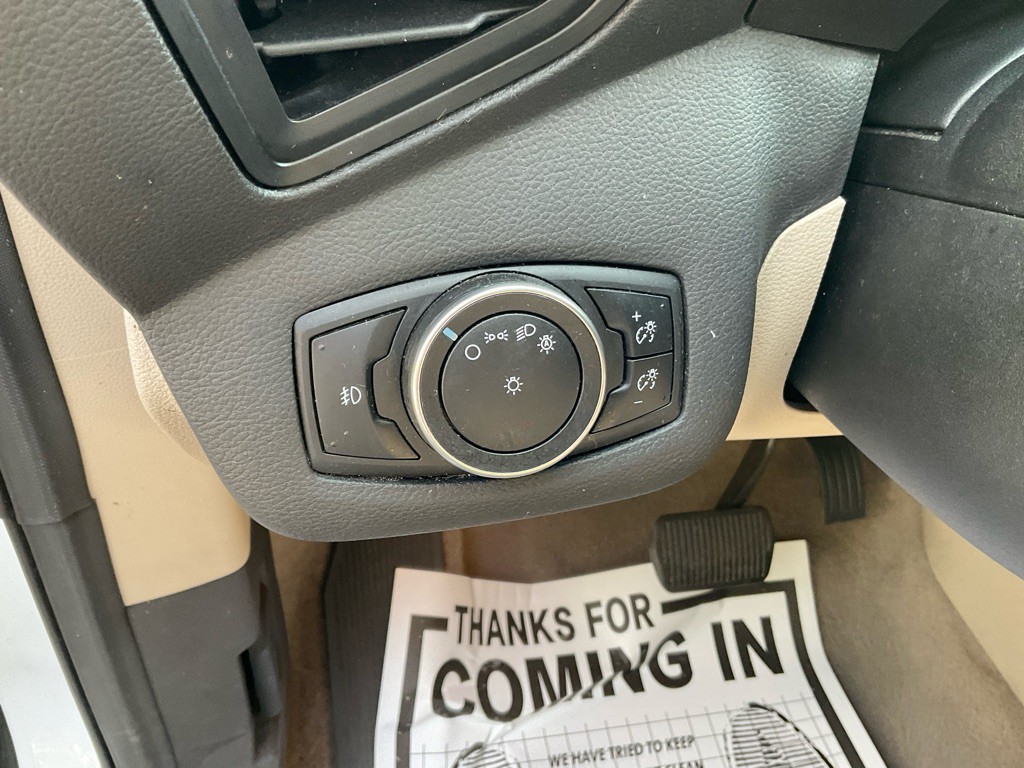 2016 Ford Escape Image 38