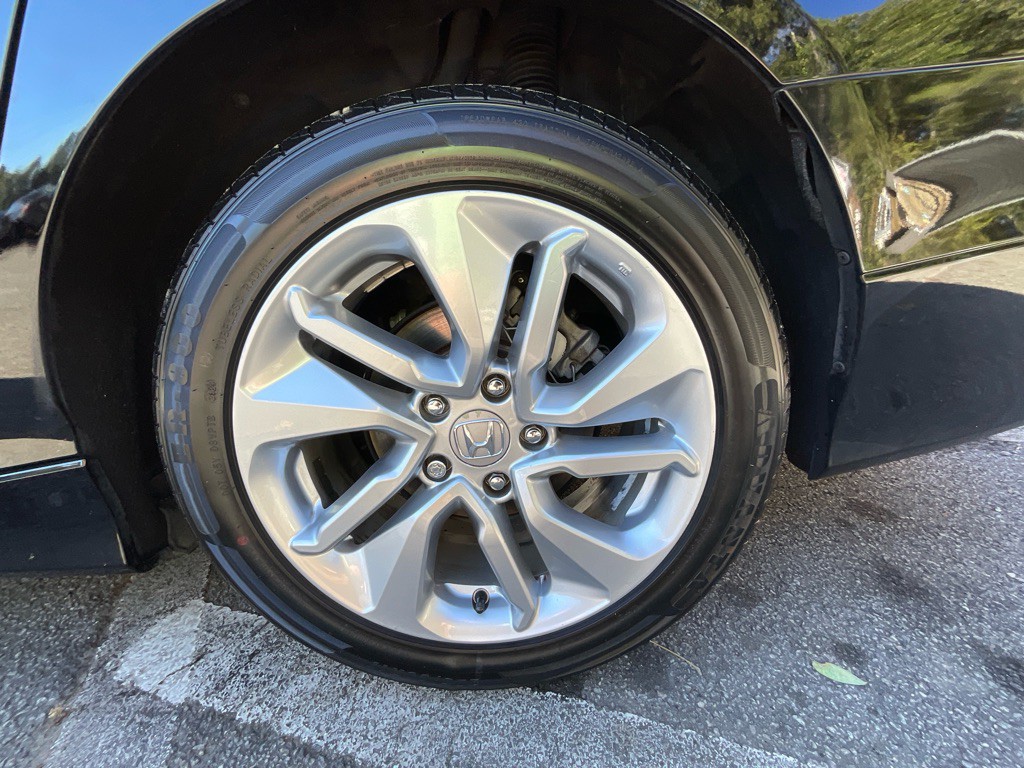 2020 Honda Accord Image 11