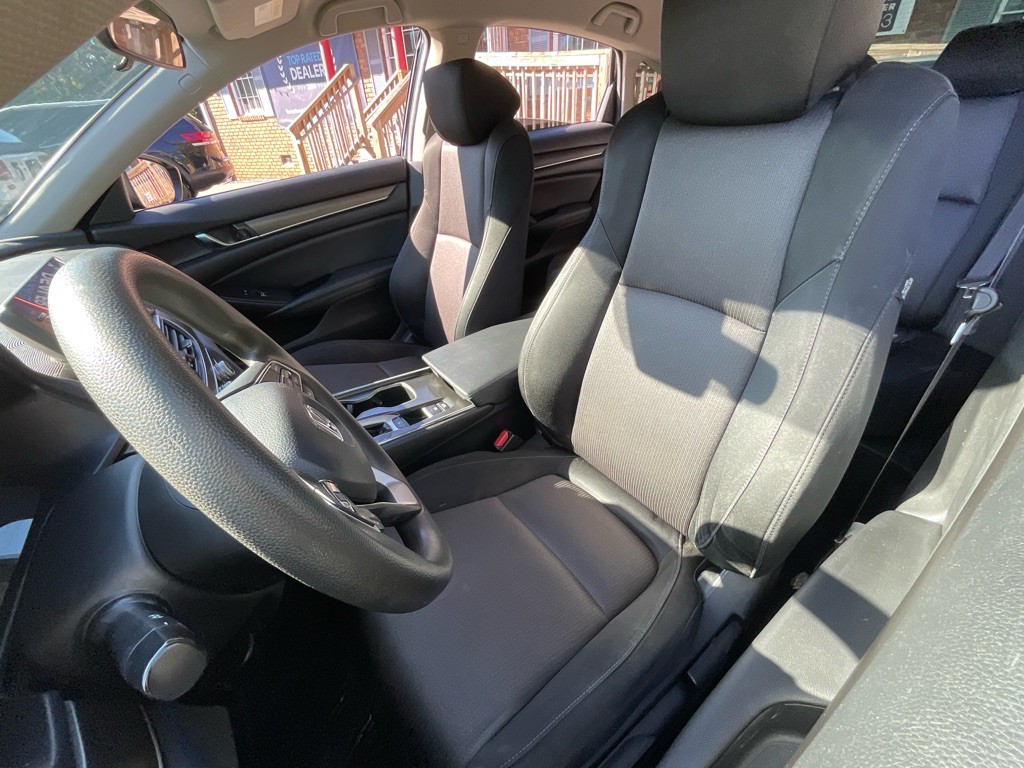 2020 Honda Accord Image 15