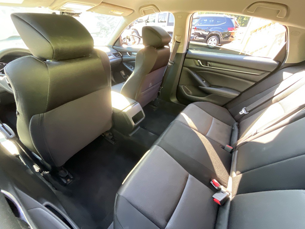 2020 Honda Accord Image 25
