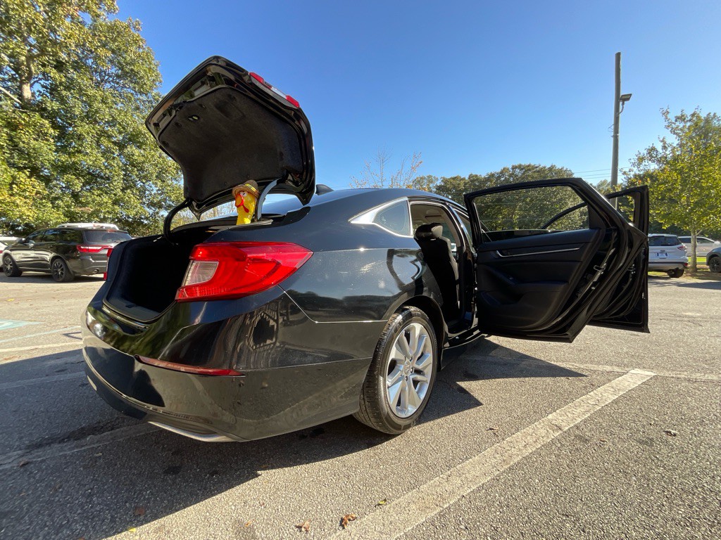 2020 Honda Accord Image 31