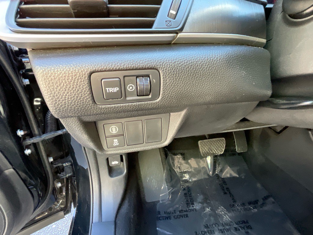 2020 Honda Accord Image 36