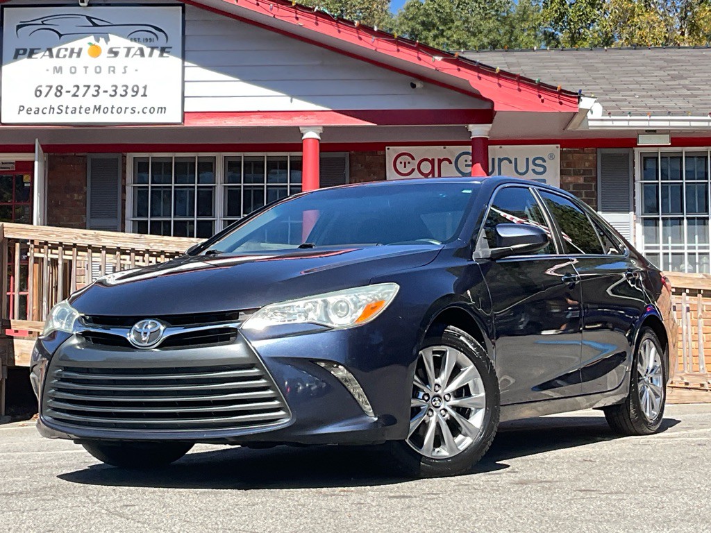 2017 Toyota Camry Image 1