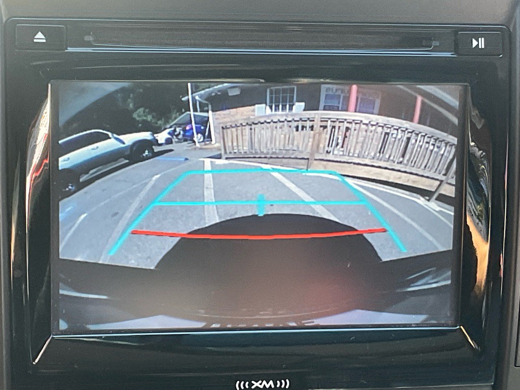 2017 Toyota Camry Image 24