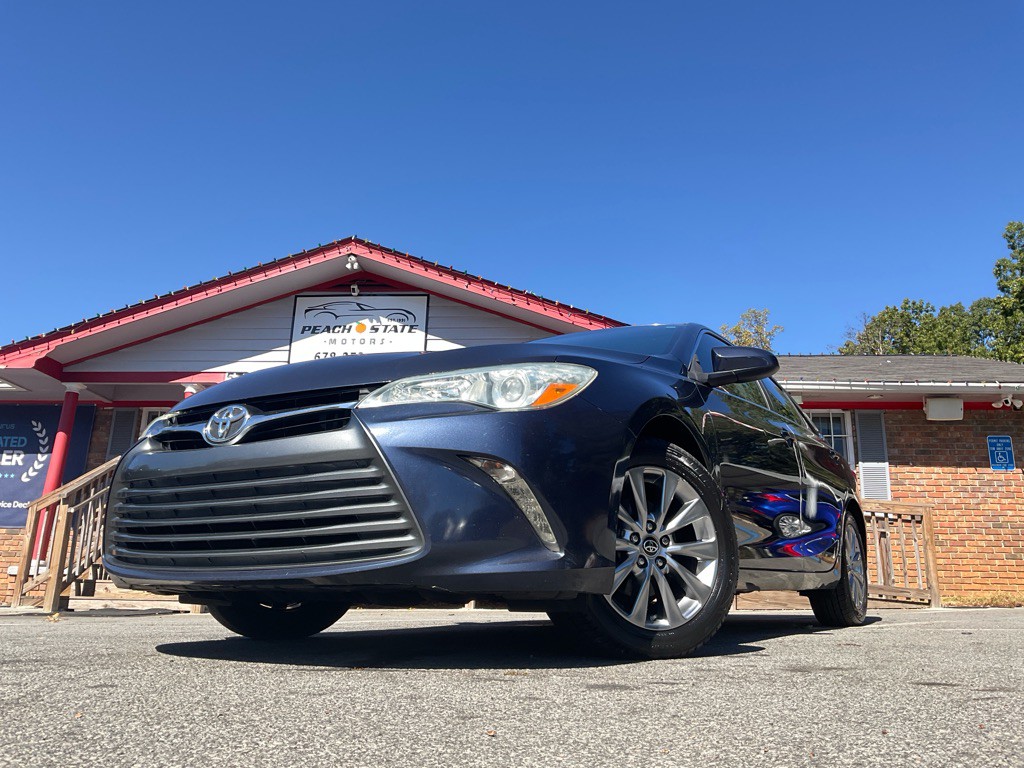 2017 Toyota Camry Image 46