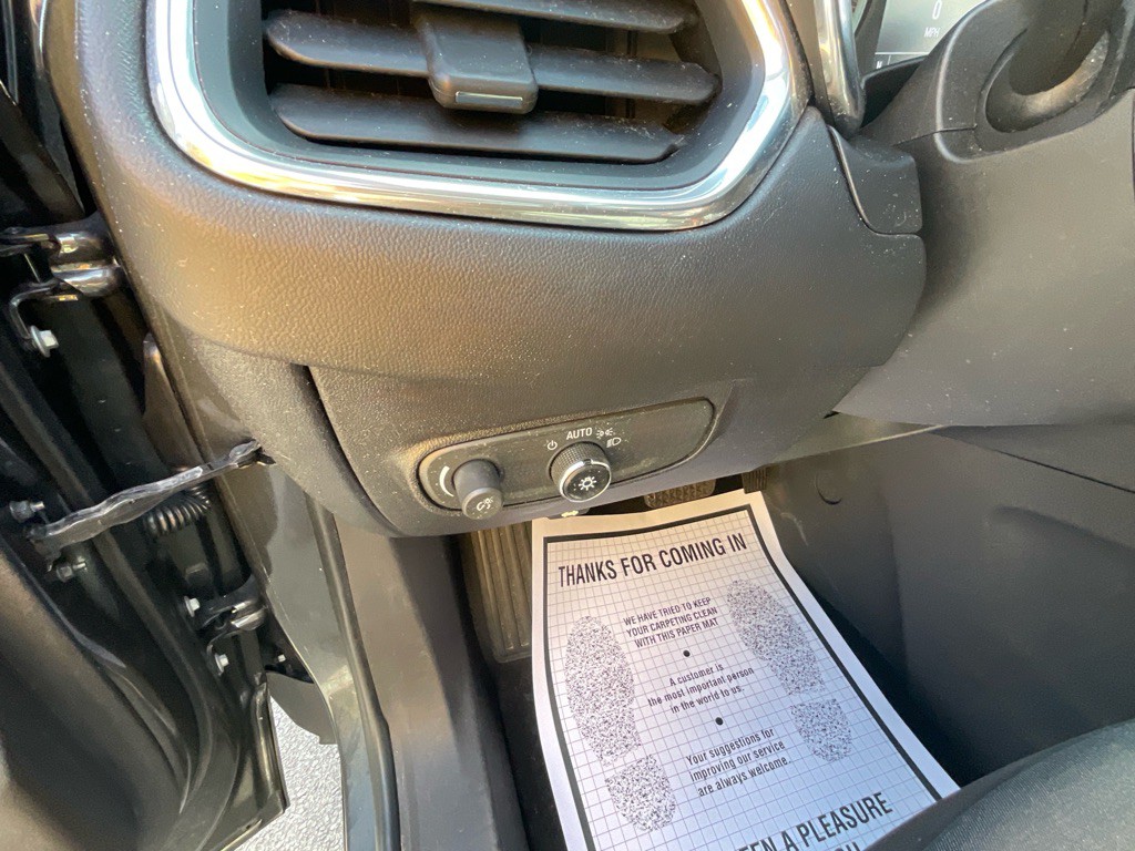 2018 Chevrolet Equinox Image 40