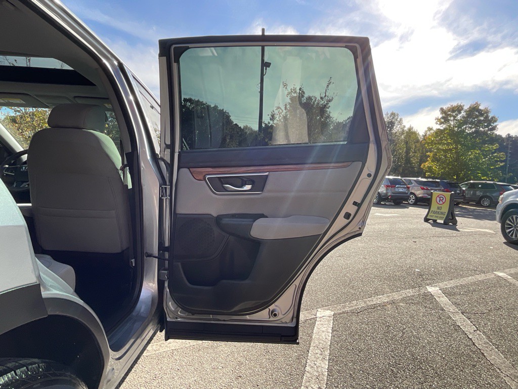 2017 Honda CR-V Image 43