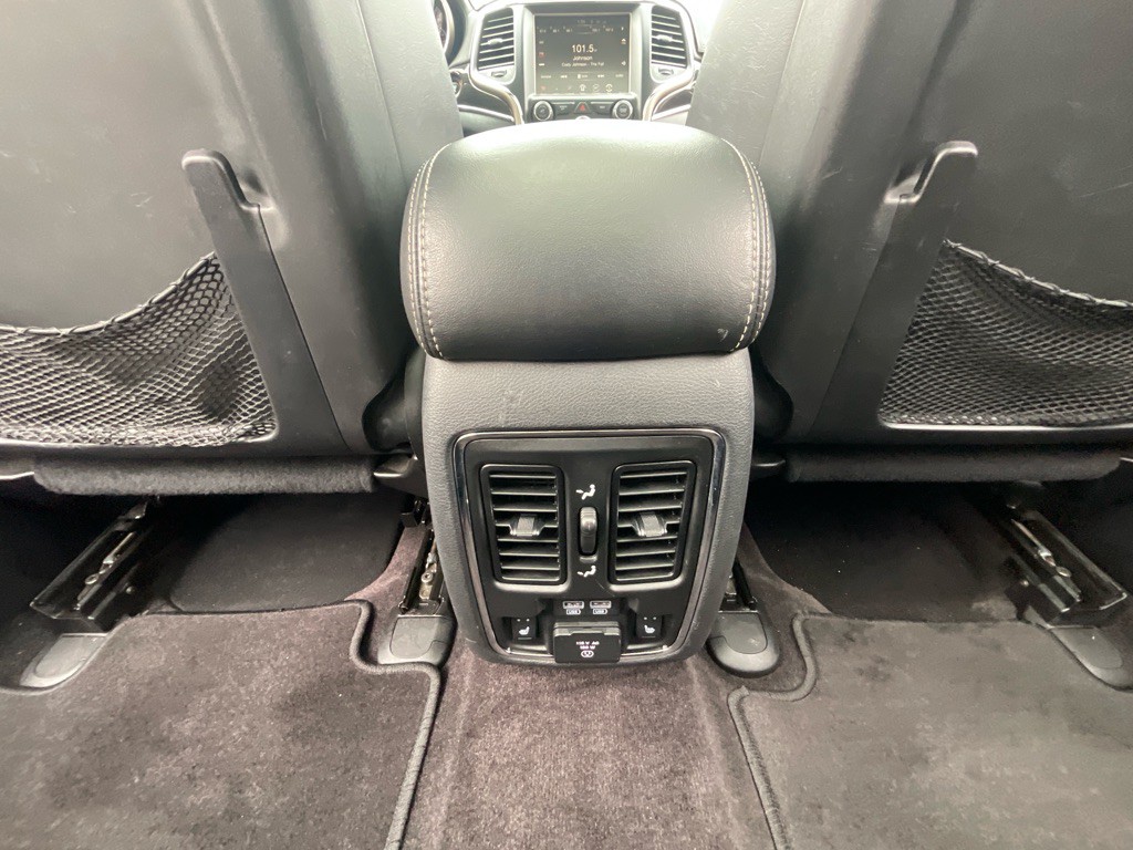 2016 Jeep Grand Cherokee Image 36