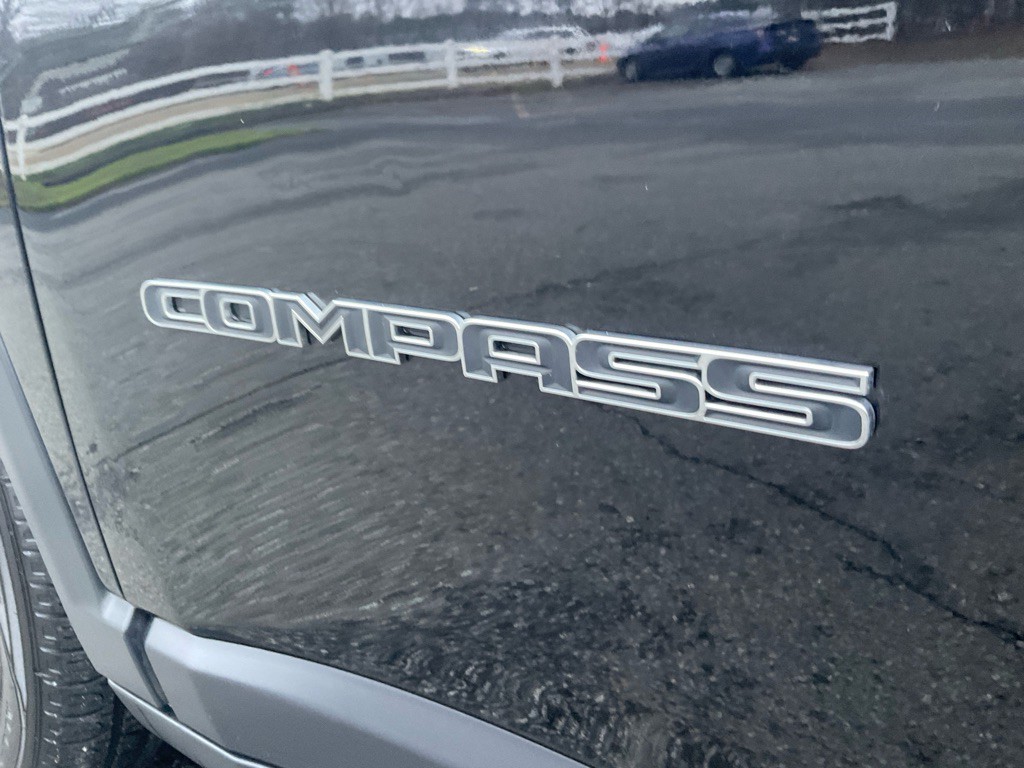 2019 Jeep Compass Image 10