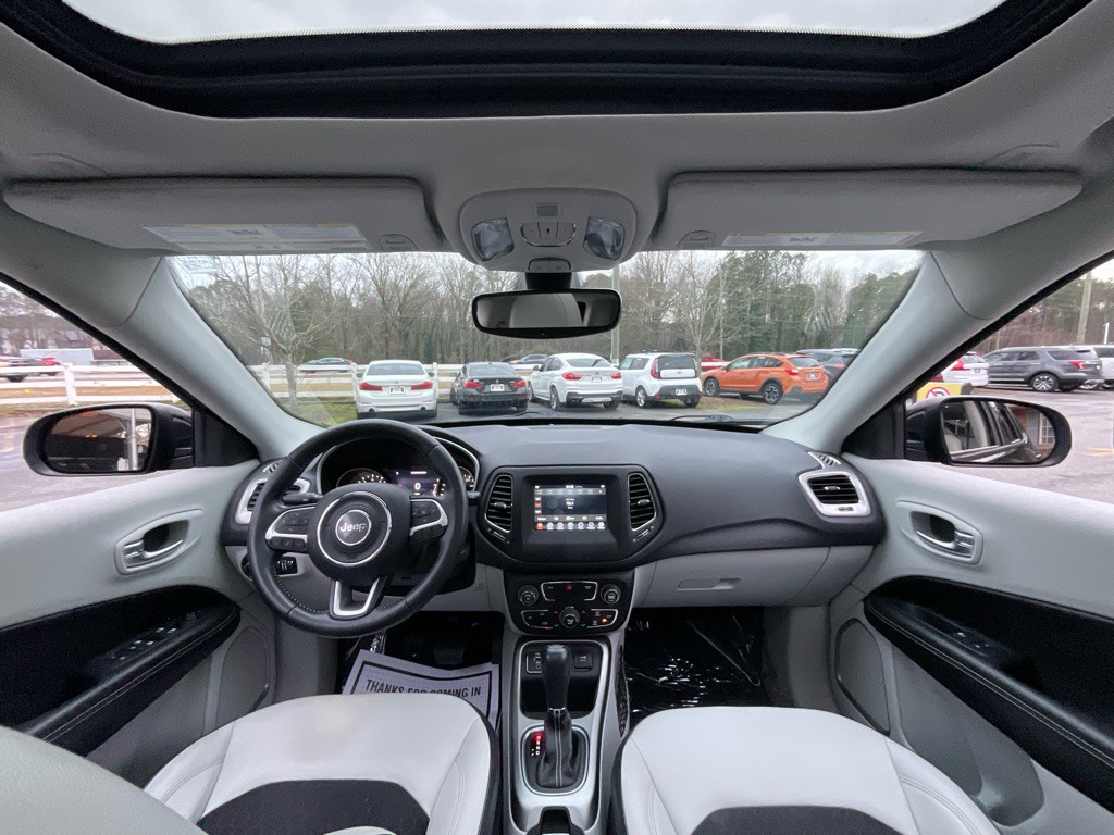 2019 Jeep Compass Image 20