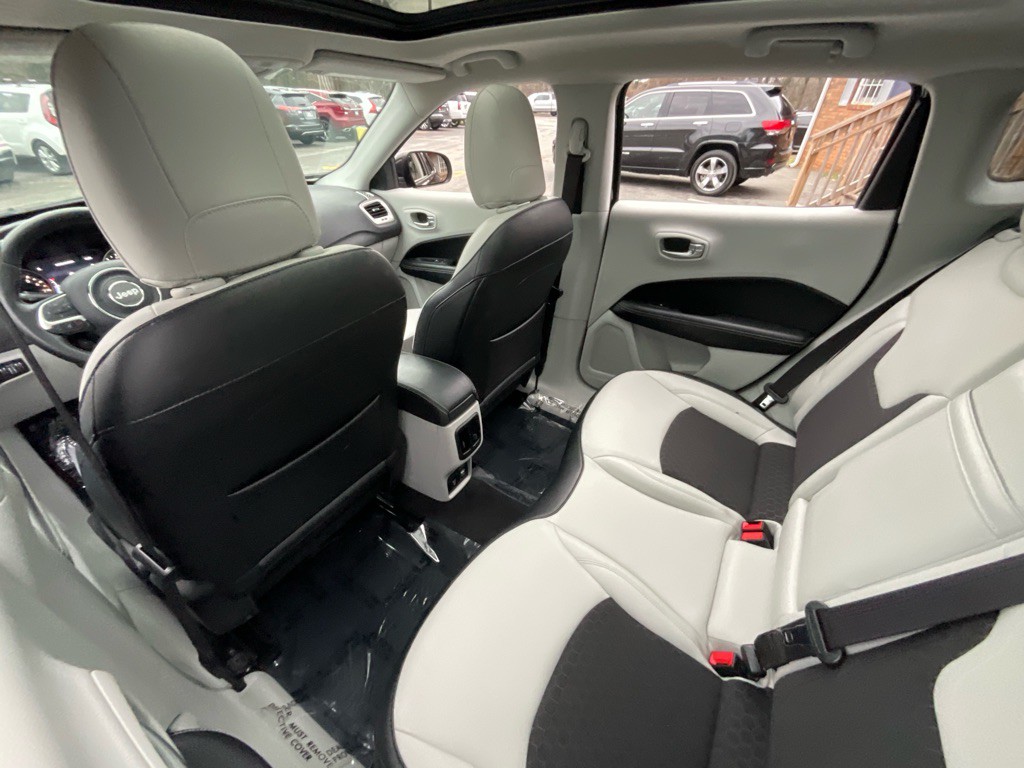 2019 Jeep Compass Image 29