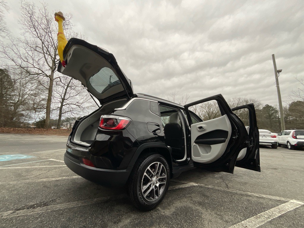 2019 Jeep Compass Image 36