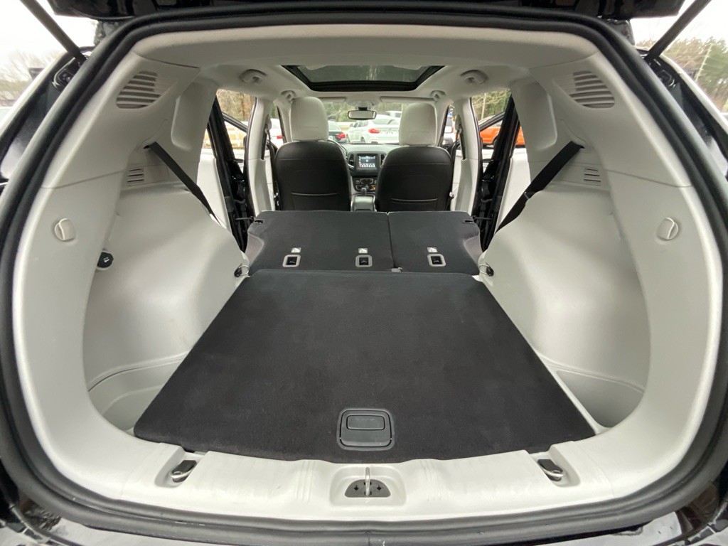 2019 Jeep Compass Image 39