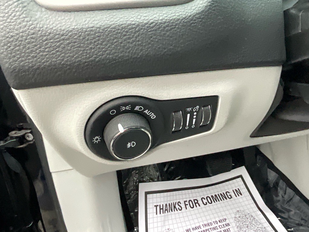 2019 Jeep Compass Image 42